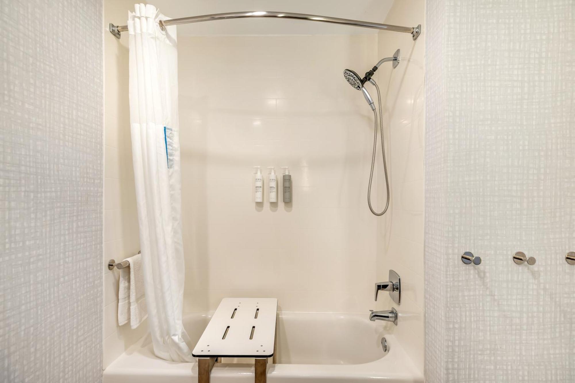 Hampton Inn Petersburg-Fort Gregg Adams Exterior photo