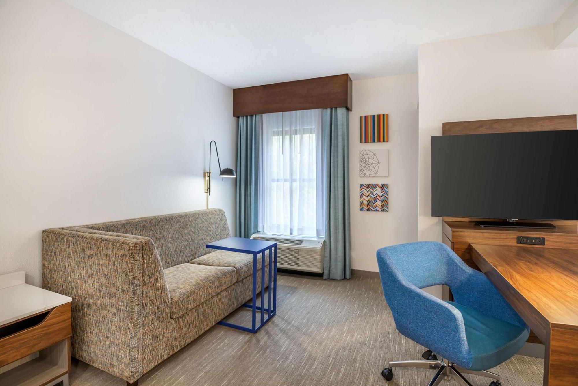 Hampton Inn Petersburg-Fort Gregg Adams Exterior photo